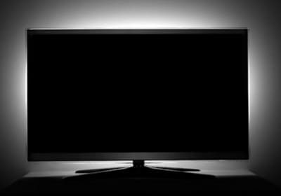 Надпись на черном экране при включении компьютера